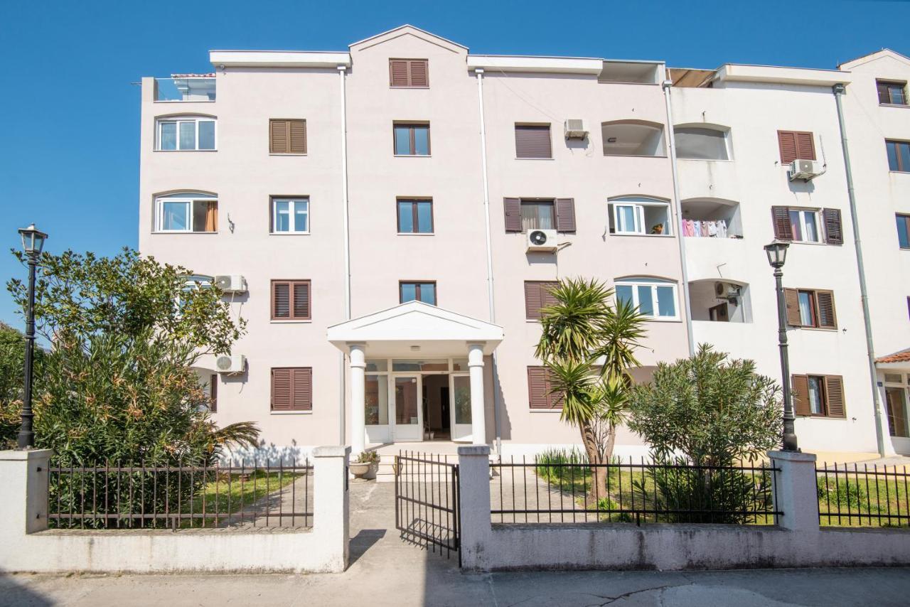 Apartment Delfin Tivat