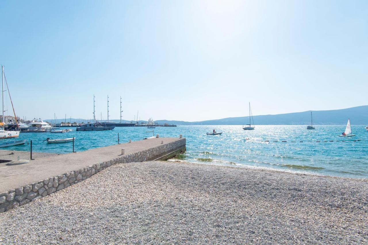 Delfin Apartment Tivat